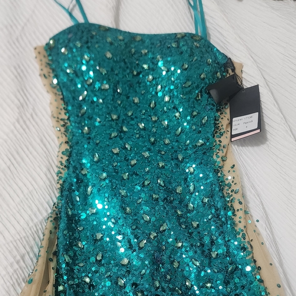 La Femme | Dresses | Short Peacock Color Promhocoformal Sequin Dress ...